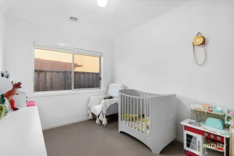 Property photo of 45 Baycrest Drive Point Cook VIC 3030