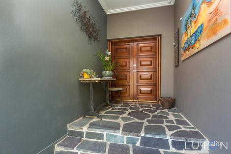 Property photo of 53 Hopetoun Circuit Yarralumla ACT 2600