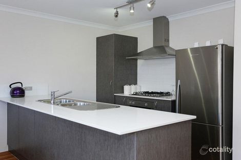 Property photo of 14 Conferta Link Banksia Grove WA 6031