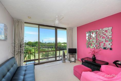 25/11 Fairway Dr, Clear Island Waters, QLD 4226