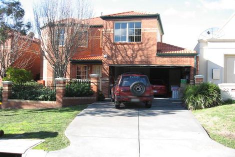 Property photo of 4/16-20 Crows Lane Glen Waverley VIC 3150