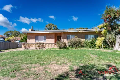 206 Seventh St, Wonthella, WA 6530