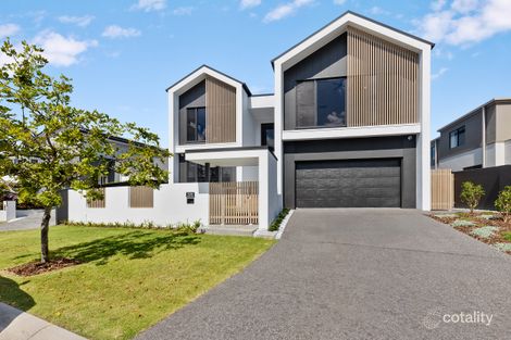 1928 Pinehurst Dr, Hope Island, QLD 4212