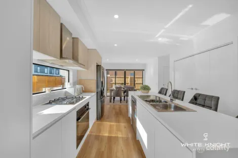 Property photo of 31 Sicily Avenue Deanside VIC 3336