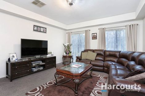 Property photo of 17 Princetown Drive South Morang VIC 3752