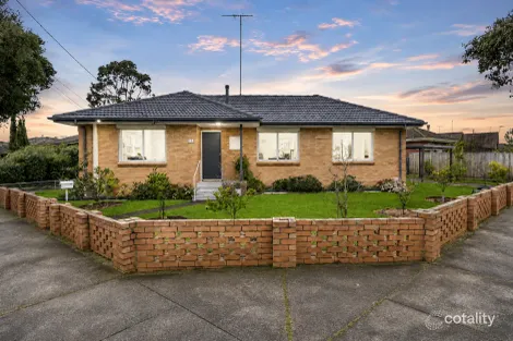 15 Hitchcock St, Breakwater, VIC 3219