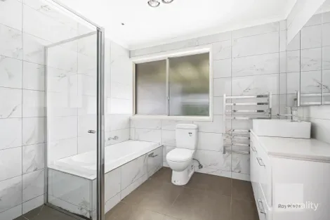 Property photo of 24 Katrina Drive Gladstone Park VIC 3043