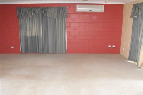 Property photo of 2 Ivy Court Rasmussen QLD 4815