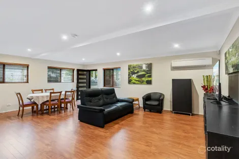 3 Kiparra St, Mansfield, QLD 4122