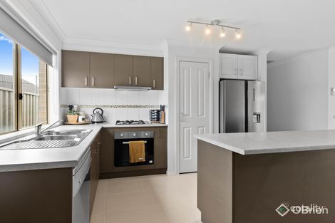 Property photo of 17 Newcastle Way Langwarrin VIC 3910