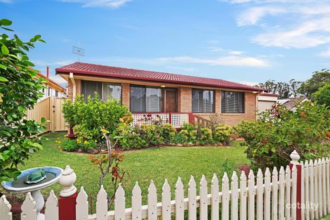 Property photo of 12 Ferndell Way Berkeley Vale NSW 2261
