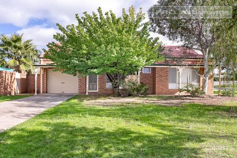 17 Jeeba Pl, Glenfield Park, NSW 2650