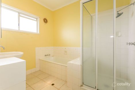 Property photo of 67 Park Avenue Emerald QLD 4720