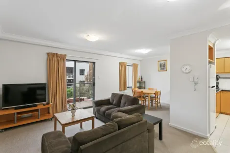 Property photo of 7/122 Mounts Bay Road Perth WA 6000