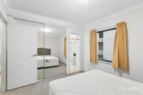 Property photo of 7/122 Mounts Bay Road Perth WA 6000