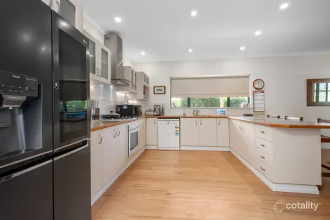 Property photo of 27 Hefron Circle Somerville WA 6430