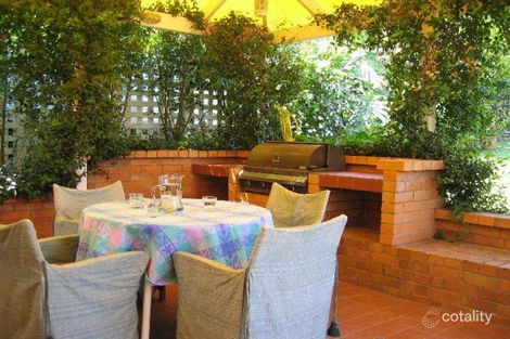 Property photo of 24 Camira Street St Lucia QLD 4067