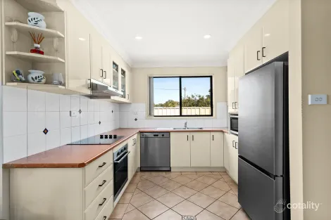 Property photo of 1/23 Boonerah Street Albion Park Rail NSW 2527