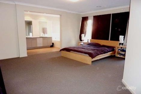 Property photo of 3 Wakefield Road Taylors Hill VIC 3037