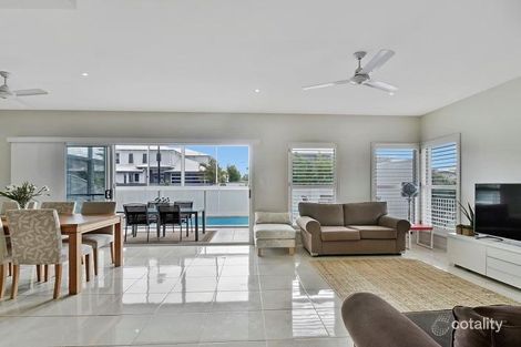 Property photo of 7 Swivel Court Birtinya QLD 4575