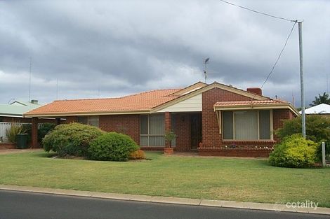 12 Brand Ave, Usher, WA 6230