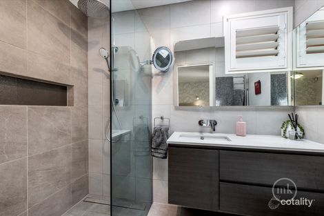 Property photo of 2 Doodson Court Eltham VIC 3095