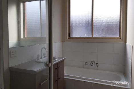 Property photo of 6 Kelebek Road Tarneit VIC 3029