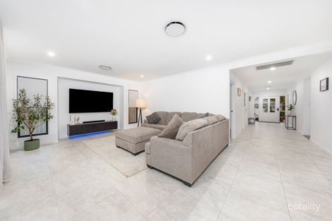 Property photo of 11 Vanna Place Redland Bay QLD 4165