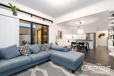 1a Keenan St, Hamilton Hill, WA 6163