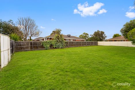 Property photo of 13 Flint Crescent Delahey VIC 3037