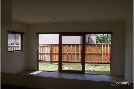 Property photo of 2 Cypress Court Macleod VIC 3085