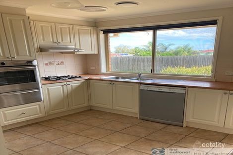 Property photo of 23 Kendall Drive Narre Warren VIC 3805