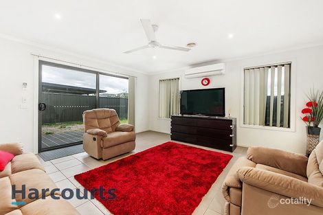 Property photo of 71 Hatchlands Drive Deer Park VIC 3023