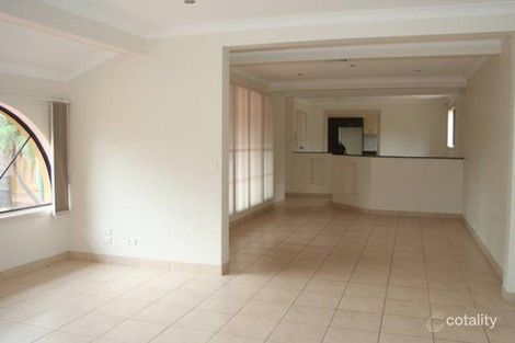 Property photo of 6 Karloo Close Moorebank NSW 2170