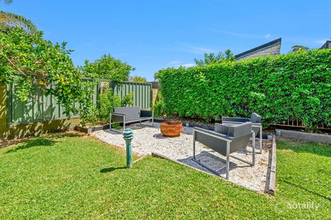 Property photo of 1/42 Corunna Crescent Ashmore QLD 4214