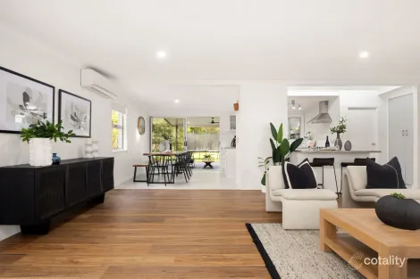 Property photo of 5 Siesta Camira QLD 4300