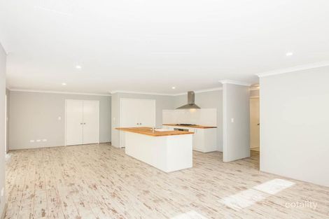 196 Duke St, Scarborough, WA 6019