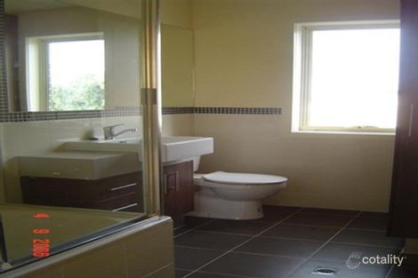Property photo of 10/2 Fitzgerald Road Essendon VIC 3040