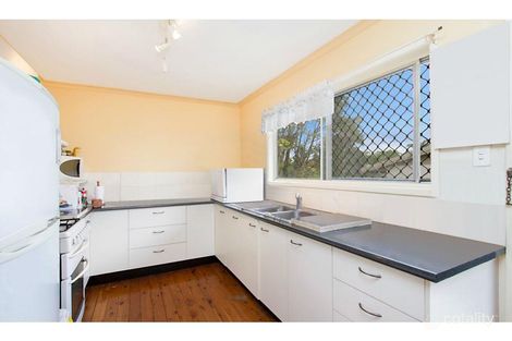 Property photo of 30 Grevillea Drive Varsity Lakes QLD 4227