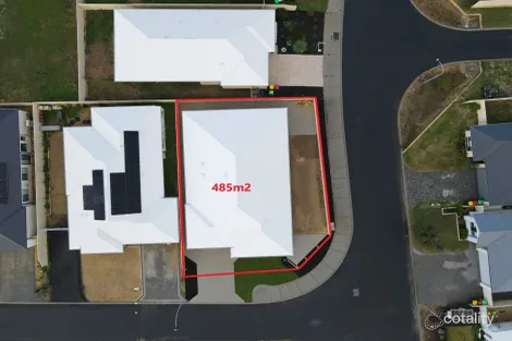 Property photo of 2 Lingard Loop Usher WA 6230