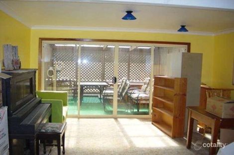 Property photo of 21 Priestley Parade Point Clare NSW 2250