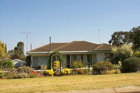 32 Phyllis St, Harristown, QLD 4350