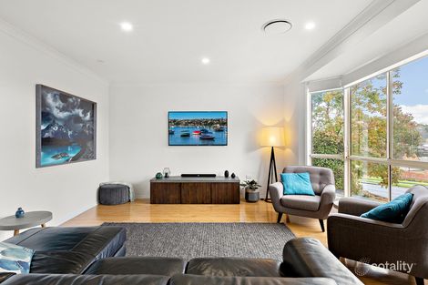 Property photo of 4 Agincourt Crescent Valentine NSW 2280