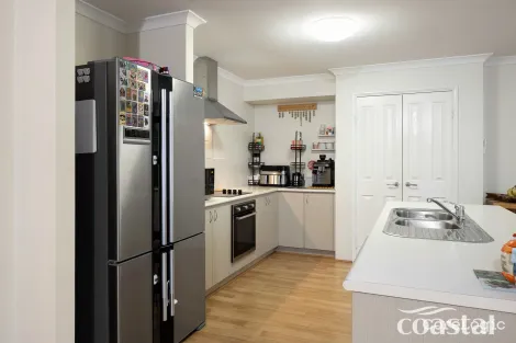 Property photo of 4 Bourke Close Ravenswood WA 6208