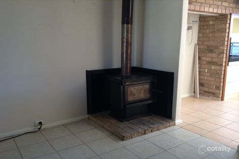 4 Joiner Pl, Parmelia, WA 6167