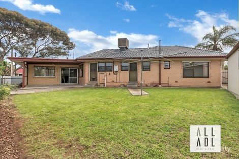 Property photo of 15 Clifford Way Valley View SA 5093