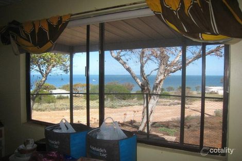 Property photo of 1 Pirie View Road Weeroona Island SA 5495