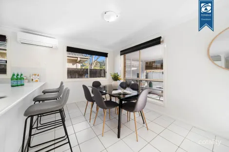 Property photo of 21 Kinchega Court Wattle Grove NSW 2173