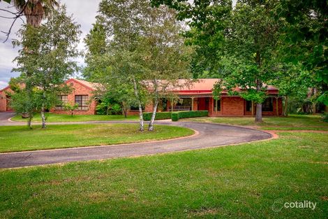 Property photo of 23 Willow Parade Wodonga VIC 3690