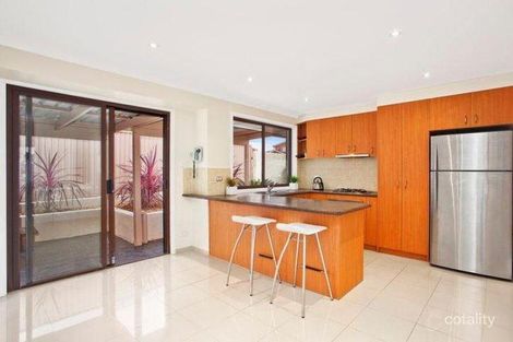 Property photo of 8 Crestani Place Edensor Park NSW 2176